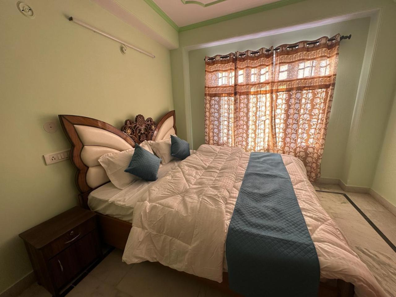 Nav Nidhi B&B Shimla Eksteriør billede
